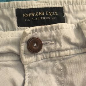 American Eagle Shorts White Size 34